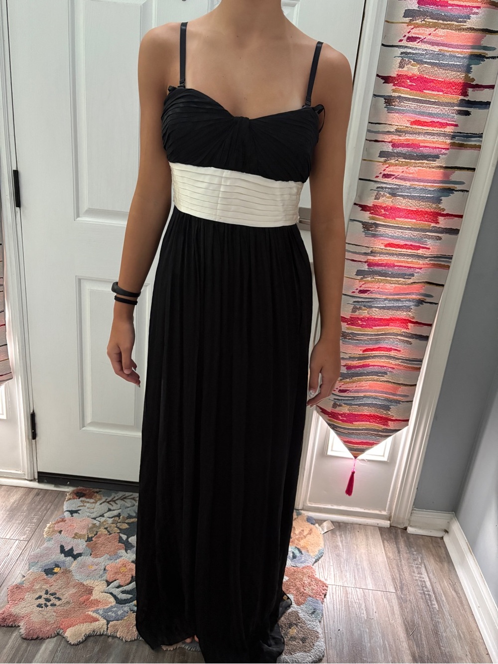 Bcbg classic black and white long elegant gown size 4